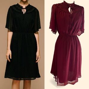 🎁 Boutique Wine Dotted Swiss Midi Dress - New🎁